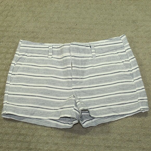 Khakis By Gap The 3” Inseam Short Blue White Chino Shorts, Size 4 - Picture 1 of 5